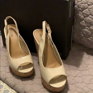 Kenneth Cole Reaction wedges size 7.5